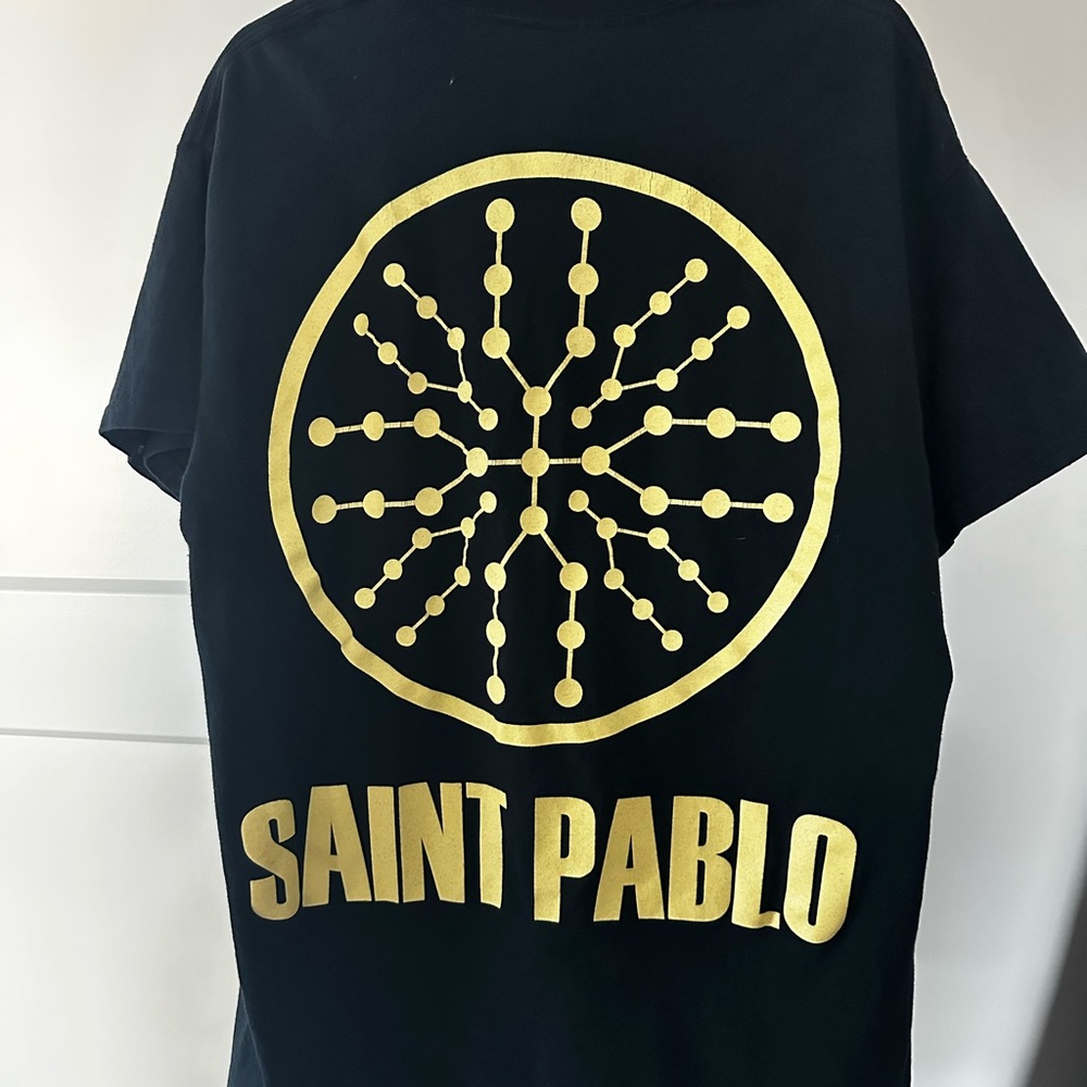 Kanye - Saint Pablo tour shirt